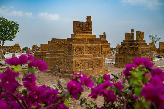 Chaukhandi tombs show ancient architecture and cultural heritage in Karachi Pakistan with rich designs and structures surrounded by nature