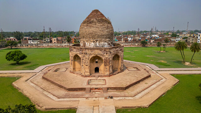 Tomb of Asif Khan in Lahore shows architecture and historical design from the Mughal period in Pakistan