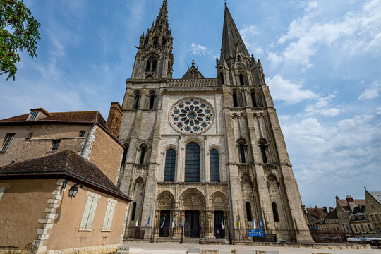 Cathedral of Chartres stands tall with intricate rose window in France