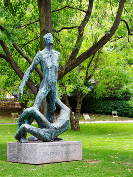 Monument aux Etudiants Resistants in Jardin du Luxembourg stands tall in the green park of Paris honoring brave students from history