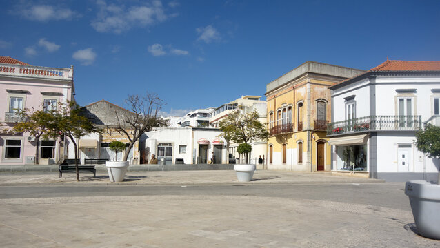 Rua Condest&aacute;vel Dom Nuno &Aacute;lvares Pereira Loul&eacute; Algarve
