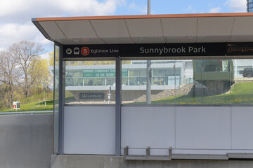 Fototapeta premium Eglinton Line 5 Sunnybrook Park stop, Toronto