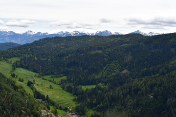 Obraz premium Schöne Landschaft bei Truden in Südtirol 