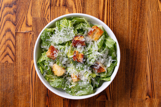 Caesar Salad &ndash; Overhead