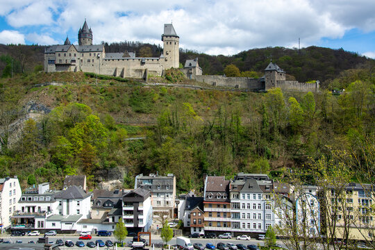 Die Burg Altena befindet sich auf einem Bergsporn des Klusenbergs in der Stadt Altena an der Lenne im M&auml;rkischen Kreis in Nordrhein-Westfalen