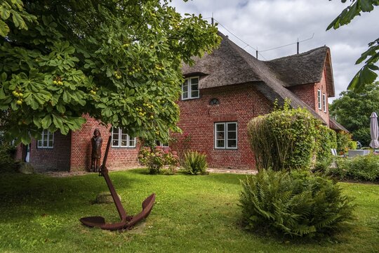 Frisian house with thatched roof, Keitum, Sylt, North Frisia, Schleswig-Holstein, Germany