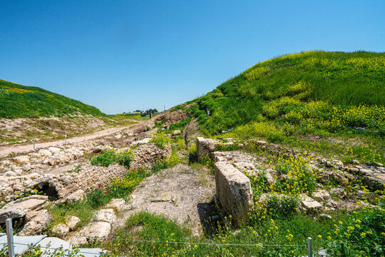 The scenic views of Carchemish (Turkish: Karkamış) were an important ancient capital in the northern part of the region of Syria. It was independent, but it was also part of the Mitanni, Hittite, and 