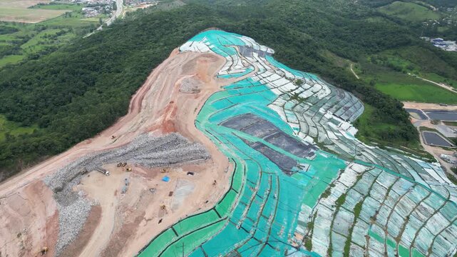 Aterro Sanit&aacute;rio Centro de Gerenciamento de Res&iacute;duos Bigua&ccedil;u Lix&atilde;o Lixo