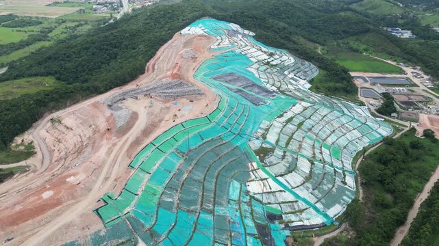 Aterro Sanit&aacute;rio Centro de Gerenciamento de Res&iacute;duos Bigua&ccedil;u Lix&atilde;o Lixo