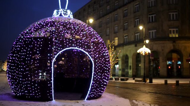 Krakowskie Przedmiescie in New Year, Warsaw