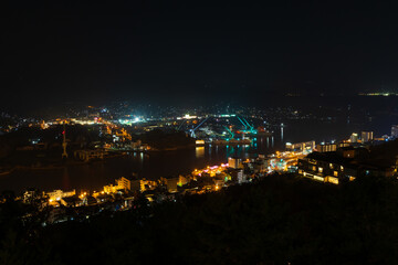Naklejka premium 日本の風景 広島 尾道の夜景（PEAK展望台からの眺望）