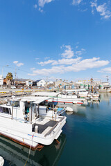 Fototapeta premium 晴天の江井ヶ島港（兵庫県明石市）