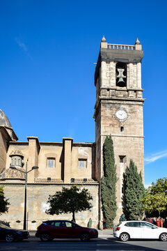 Parr&ograve;quia de Santa Maria del Mar in Valencia on a Sunny Day