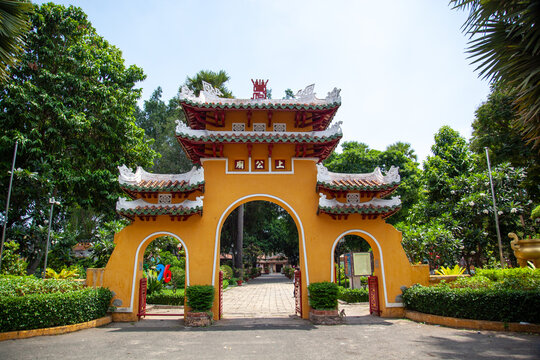 Traditional Vietnamese Temple at Lang Ong Ba Chieu