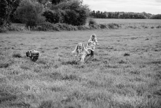 Family walks in nature, Co. Kildare with horses and 7 children