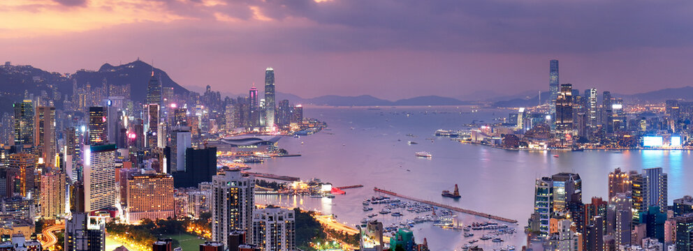 Panoramic view of Hong Kong, captured around sunset from the summit of Braemar Hill