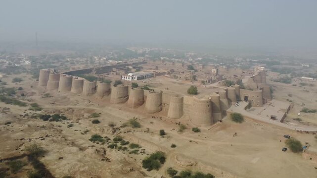 Derawar Fort Bahawalpur Pakistan Ancient Desert Stronghold