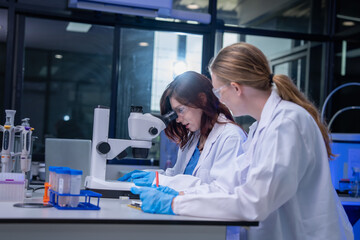 Naklejka premium Scientific research in laboratory female scientists experimentation modern environment collaborative perspective innovation