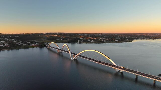 Juscelino Kubitschek Bridge, inaugurated in 2002 over Lake Parano&aacute; - Bras&iacute;lia, Distrito Federal, Brazil