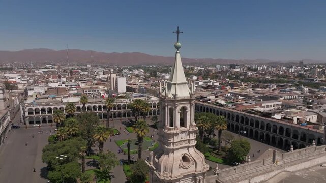 Plaza de Arequipa 