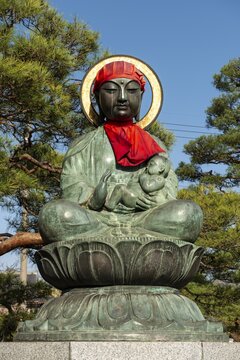 Buddha Statues, 六地蔵, Buddhist Zenkō-ji Temple, Nagano, Japan
