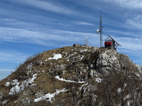 Klek Mountain and the rocky peak of Veliki Klek on the eastern edge of the Velika Kapela massif - Ogulin, Croatia (Planina Klek i stjenoviti vrh Veliki Klek na istočnom rubu masiva Velike Kapele)