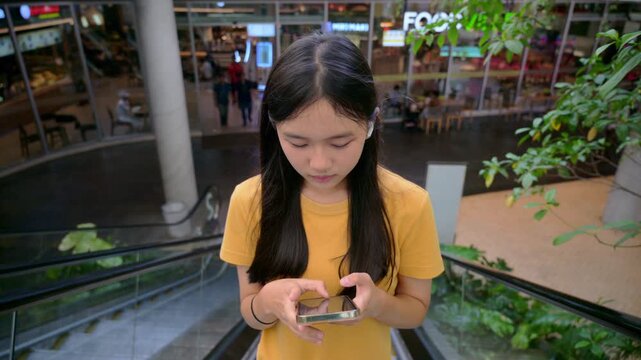 vibrant lifestyle photo of a modern young woman interacting with an artificial intelligence assistant on her smartphone.
