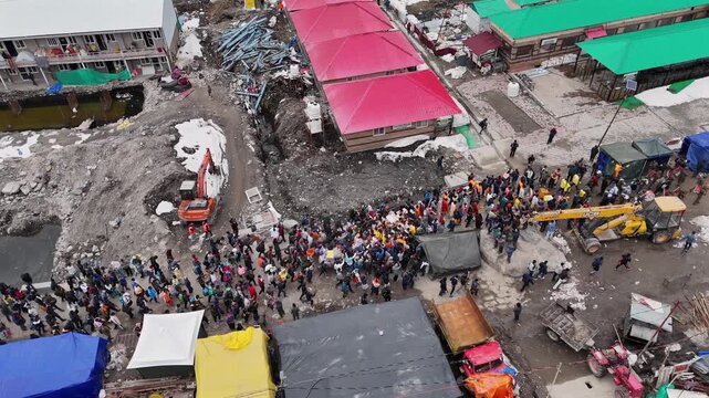 Kedarnath pilgrimage crowd carrying doli during Char Dham Yatra Uttarakhand India