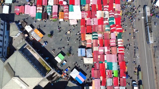 Balon Market Turin Aerial 4K