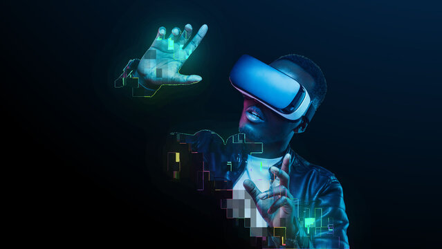 Photo Digital Animator 3 &ndash; Futuristic Glitch Photo Animation, Digital Data Effects and Modern Motion Graphics for Creative Video and Social Media Presentation