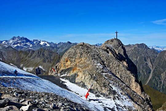 Austrian Alps - view of Gipfelkreuz near peak Greitspitze