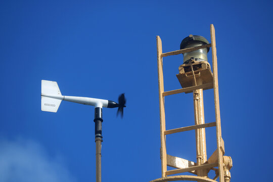 An image of a wind monitor anemometer, used for measuring wind speed and direction. 