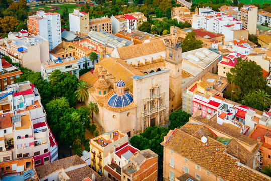 Parish Church of the Holy Cross in Valencia