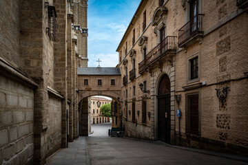 Fototapeta premium preparacion de la esposicion de la Catedral de Toledo primada de Espana por su 800 aniversario