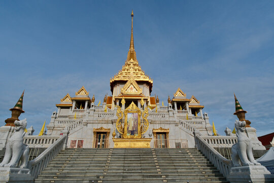 Wat Trai Mit Witthayaram Worawihan - The Temple of the Golden Buddha