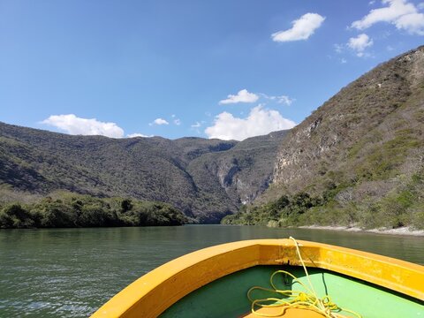 Ca&ntilde;&oacute;n del Sumidero in Chiapas, Mexico