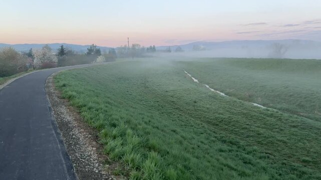 Poranek, ścieżka rowerowa, Nowy Sącz