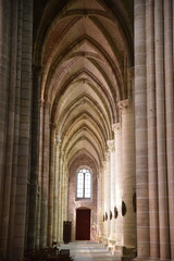 Obraz premium Nef de la cathédrale Saint-Etienne à Châlons-en-Champagne. France