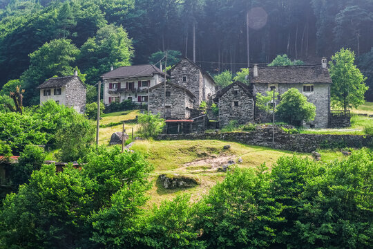 Verzasca valley (Valle Verzasca), Ticino, Switzerland, Europe	