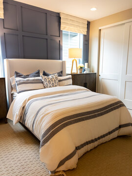 Cozy Modern Bedroom with Neutral Bedding Palette