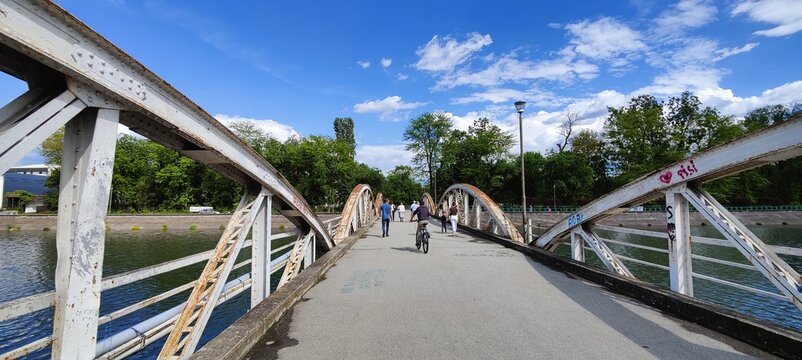 Ferdinand bridge Targu Jiu Romania 