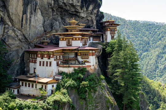 Paro Bhutan, view of tigers nest monastery on sheer cliff face
