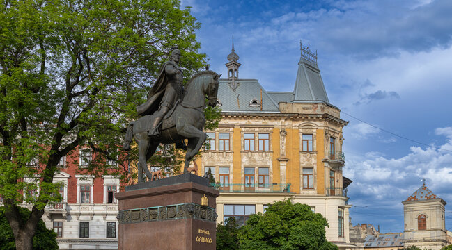 Equestrian monument to King Danylo Halytsky in Lviv Ukraine with historic architecture background