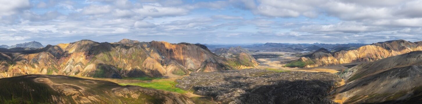 View from Bl&aacute;hn&uacute;kur, Landscape panorama, Dramatic volcanic landscape, Colourful erosion landscape with mountains, Lava field, Landmannalaugar, Fjallabak Nature Reserve, Su&eth;urland, Iceland