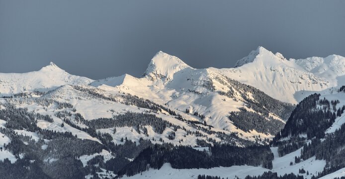Kitzb&uuml;hler Alps, mountain range in winter, view from the Hohe Salve, Tyrol, Austria