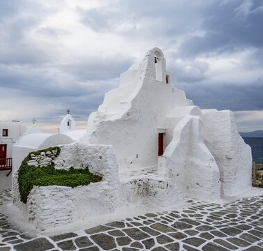 Panagia-Paraportiani Church, Mykonos City, Mykonos, Cyclades, Aegean Sea, Greece
