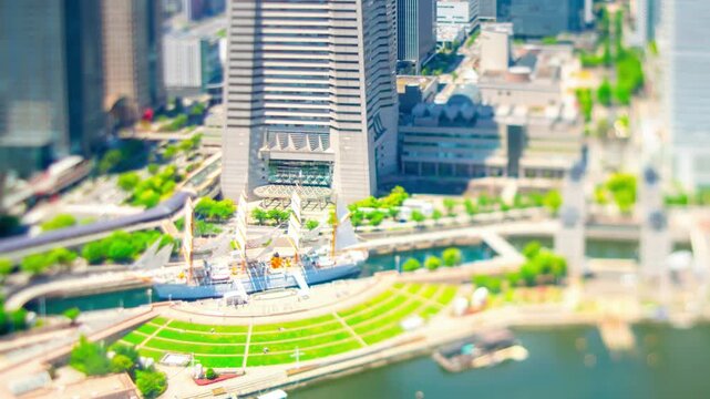 横浜みなとみらい・日本丸 総帆展帆　タイムラプス　シフトレンズ ミニチュア風アオリ