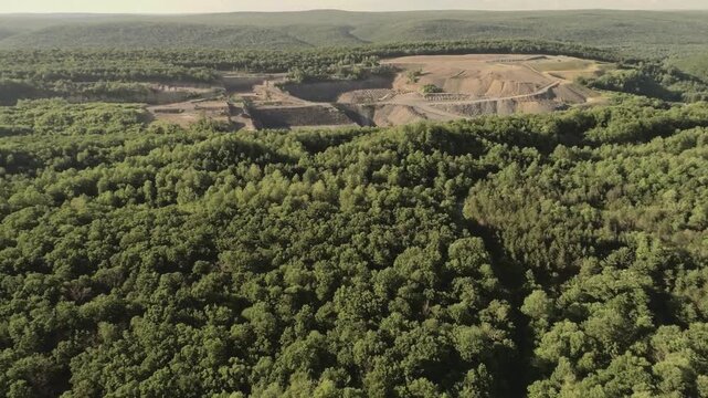 Cinematic View Of Mountain Hills And Nature in Pennsylvania, USA