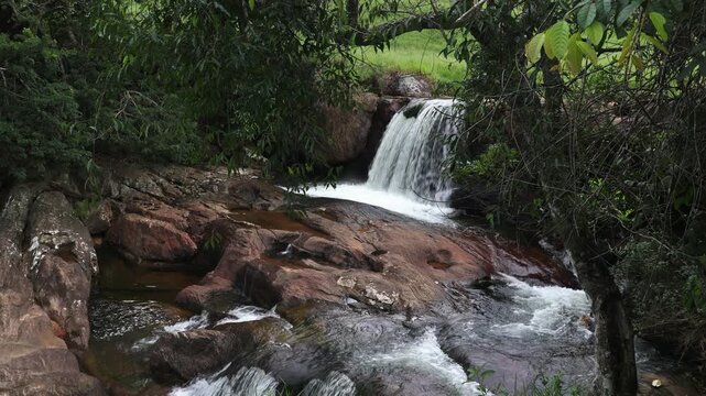 cachoeira na serra do Brigadeiro, Estado de Minas Gerais, Brasil