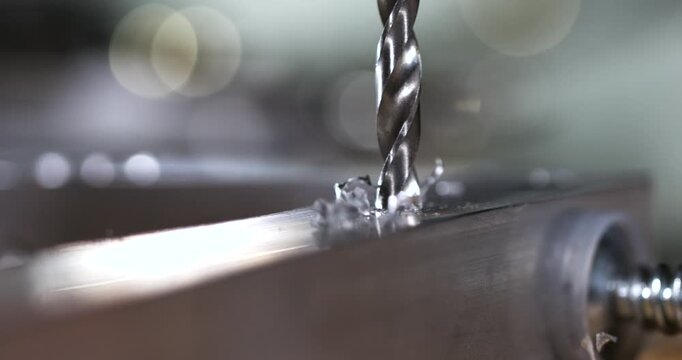  Super Slow Motion Spiral Drill Piercing Stainless Steel High